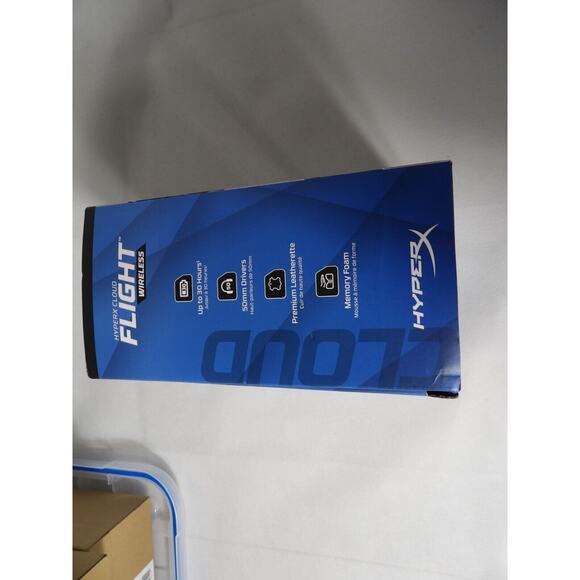 HyperX Cloud Flight Wireless Headset Gaming PS4/PS5 4P5H6AA 30 Hr Battery - Picture 9 of 10